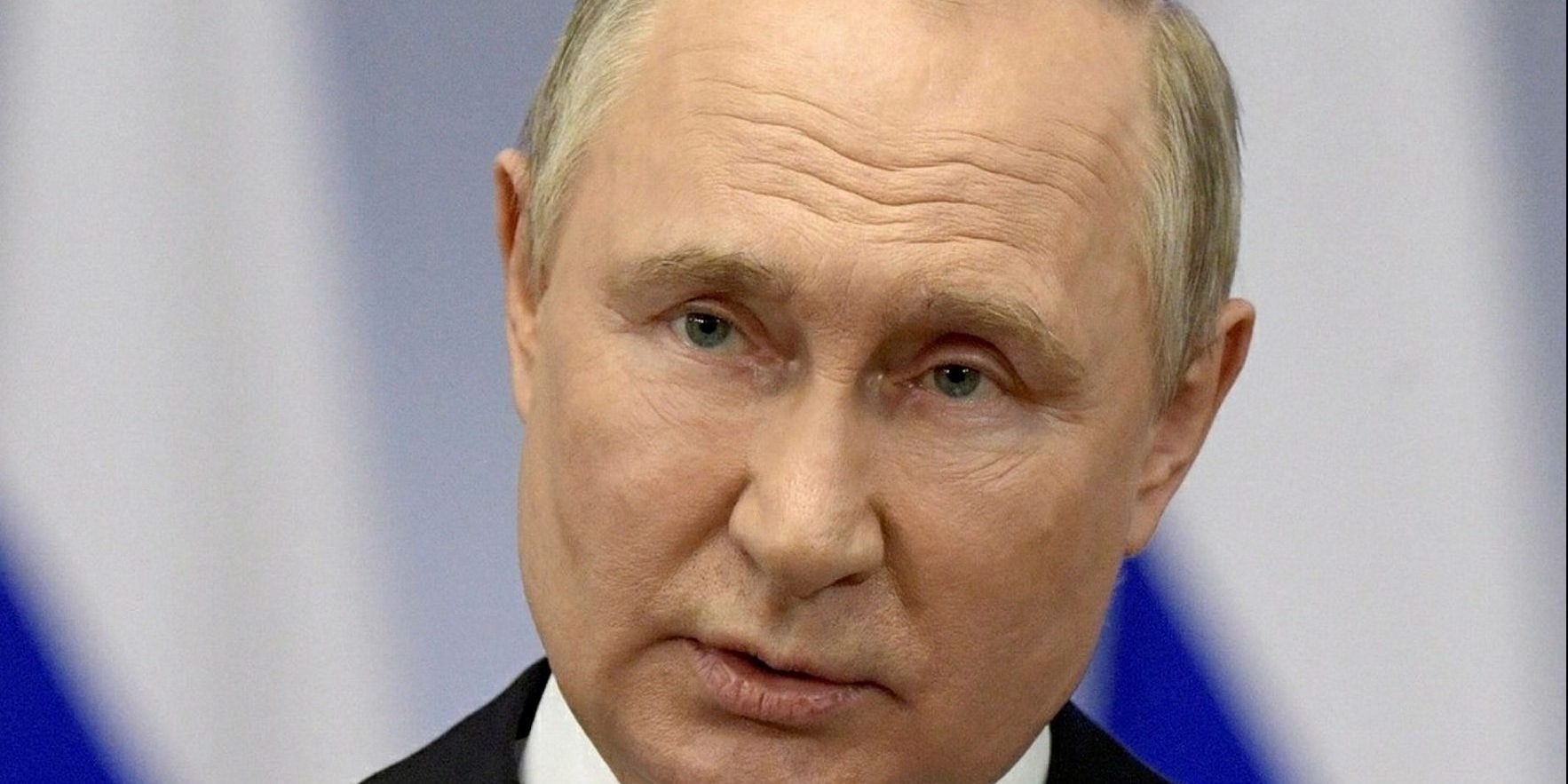 Vladimir_Putin_(2022-04-27)_(cropped).t6346f7cc.m2048@0.xJp-m26bW