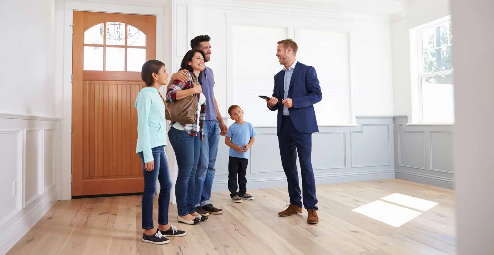 feature-photo-deloitte feature-photo-deloitte