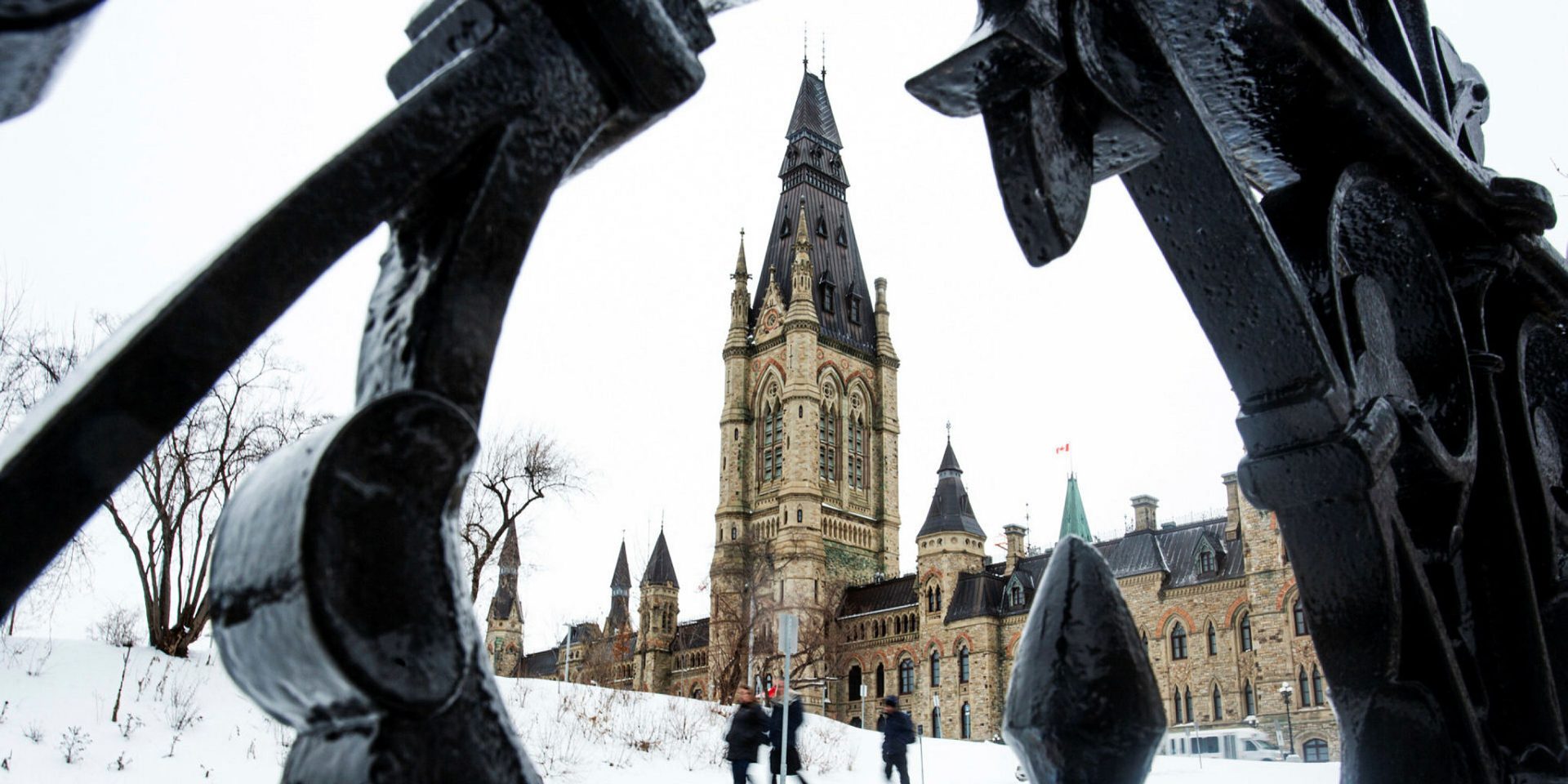 Canada’s missing life sciences industrial strategy is leaving economic growth on the table