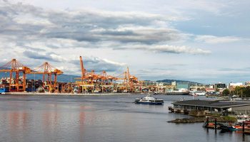 Vancouver_(BC,_Canada),_Vancouver_Centerm_Terminal_--_2022_--_1902.t684879f9.m2048.xp4lRErCx